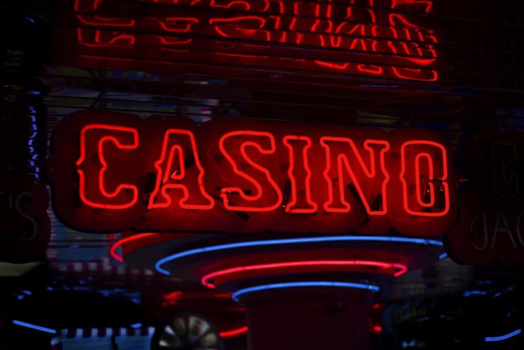 personalized online gambling, 2026 gambling trends, gambling personalization, tailored betting experiences, online casino customization, immersive gambling technology, future of online betting, player-centric gambling, gambling industry innovation, location-specific online casinos